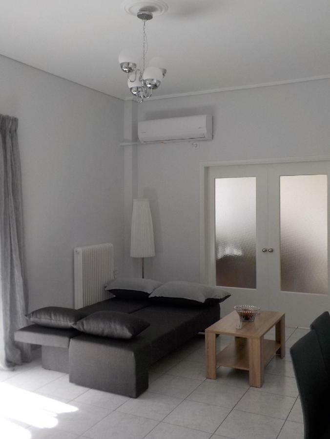 קאטו אכאיה *Oi.Ko House* City Apartments מראה חיצוני תמונה
