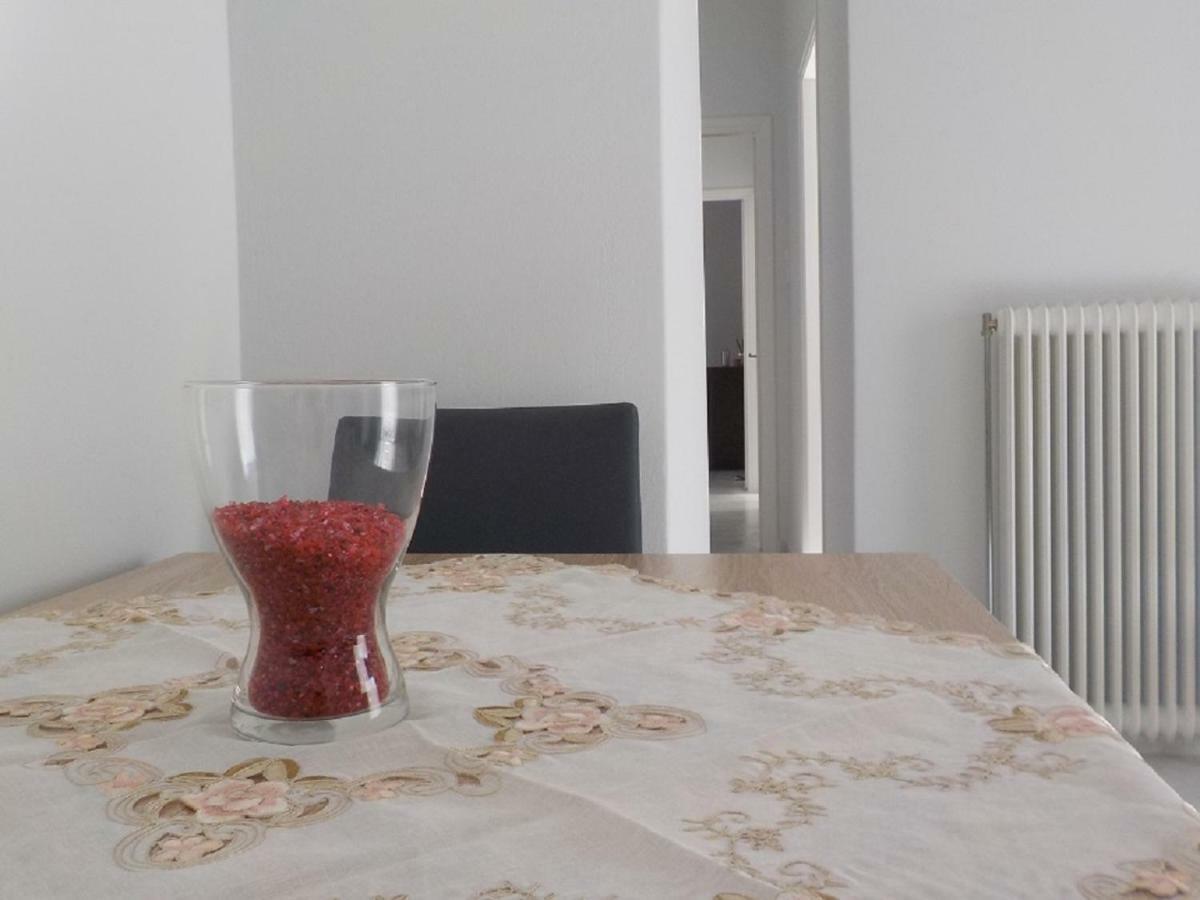 קאטו אכאיה *Oi.Ko House* City Apartments מראה חיצוני תמונה