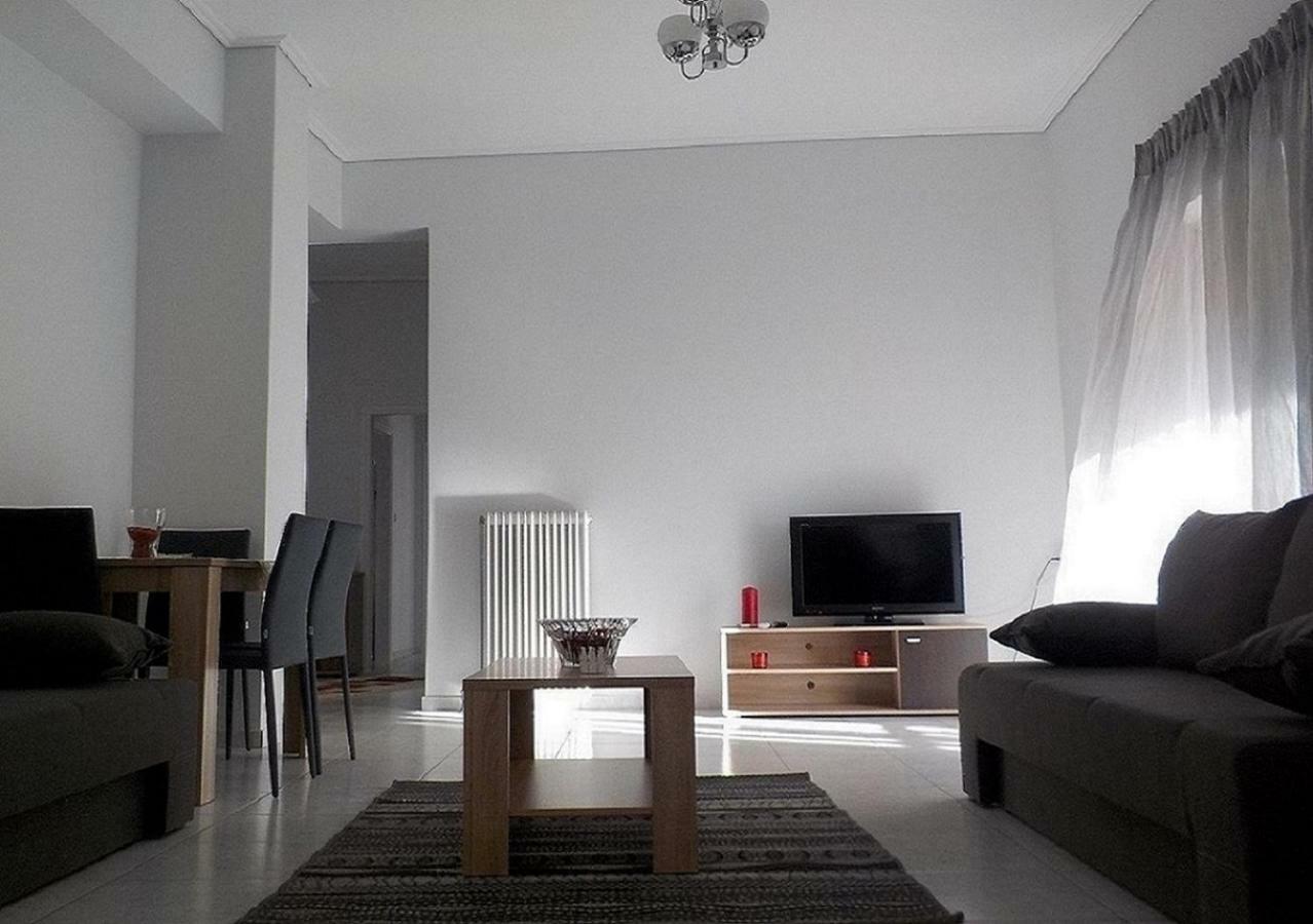 קאטו אכאיה *Oi.Ko House* City Apartments מראה חיצוני תמונה